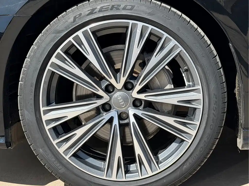 Audi A6L 2021 45 TFSI Premium Dynamic Model купить на сайте DeffCars
