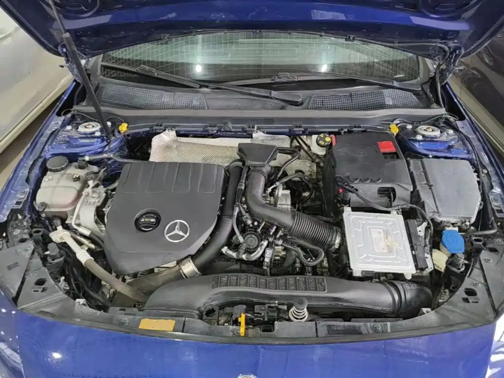 Mercedes-Benz A-Class 2020 Facelift A 200 L Sports Sedan Fashionable купить на сайте DeffCars
