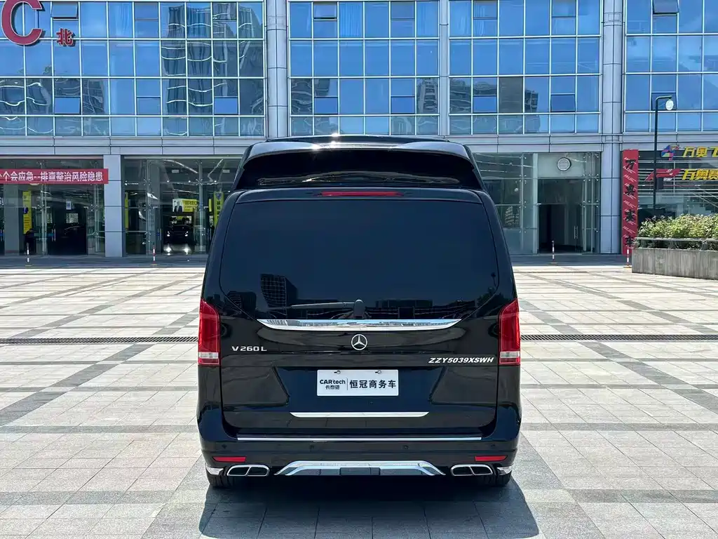 Mercedes-Benz V-Class 2021 V 260 L Long Wheelbase Premium Edition купить на сайте DeffCars