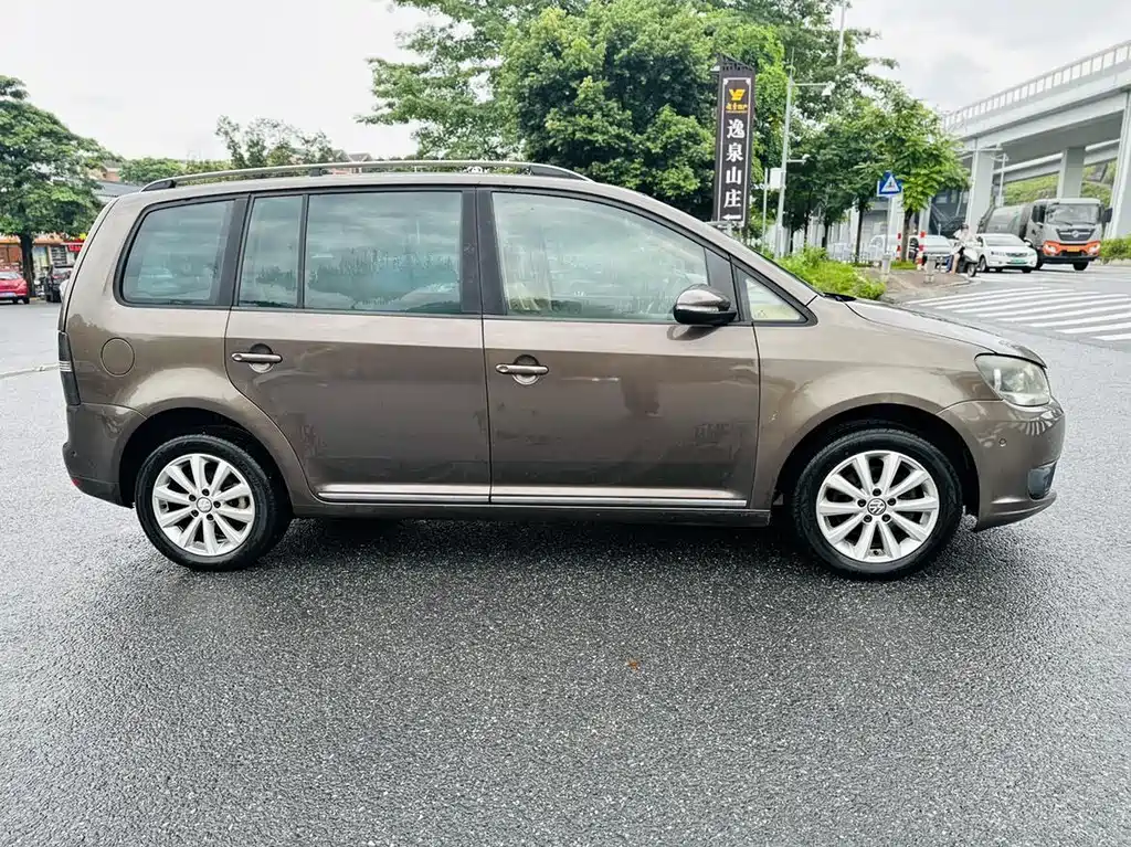Touran 2013 1.4T DSG Brilliant Edition 5-seater купить на сайте DeffCars