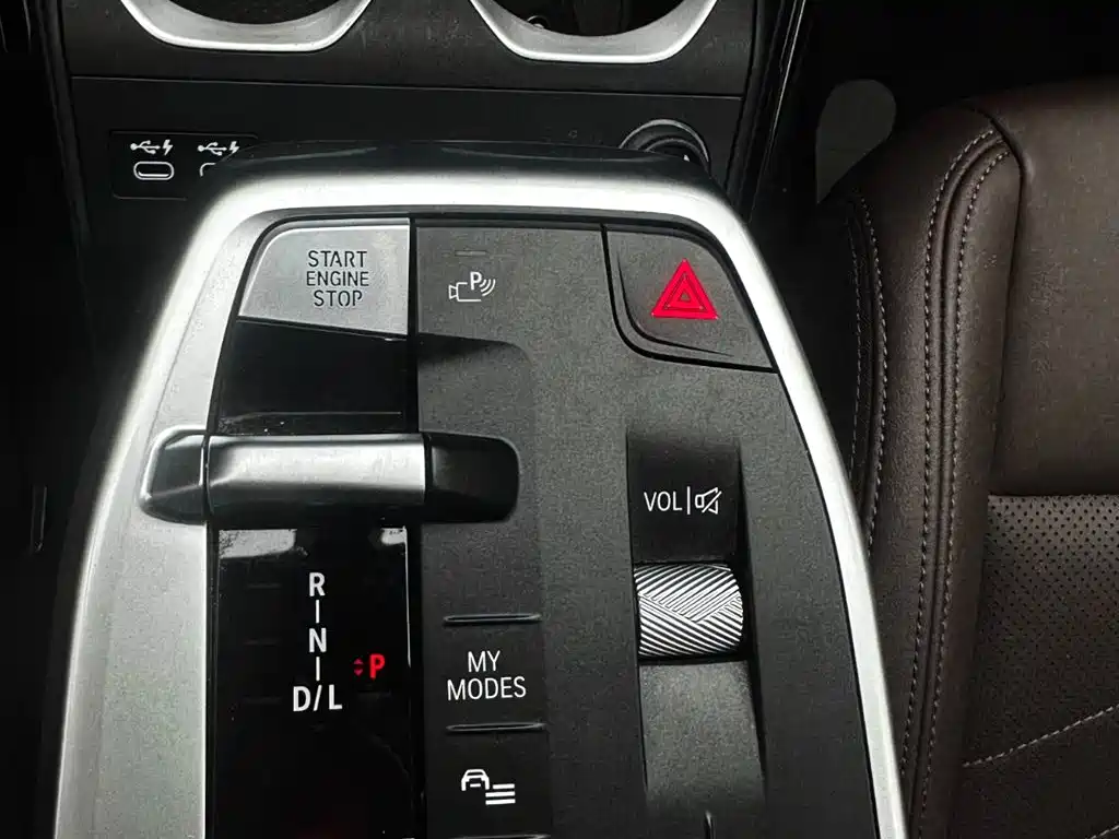 BMW X1 2023 sDrive20Li X Design Package купить на сайте DeffCars