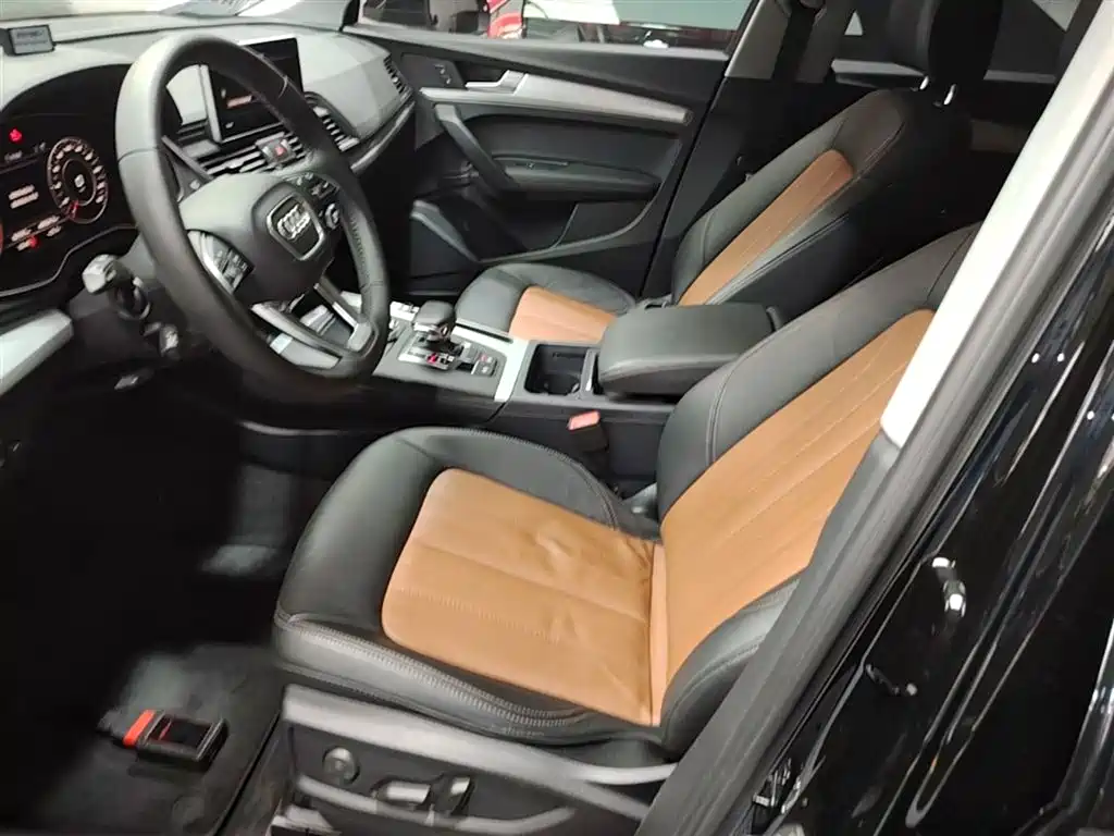 Audi Q5L 2020 facelift 40 TFSI enjoys fashionable style купить на сайте DeffCars