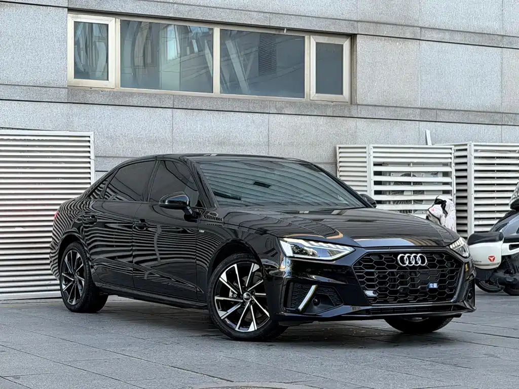 Audi A4L 2023 40 TFSI luxury and dynamic model купить на сайте DeffCars