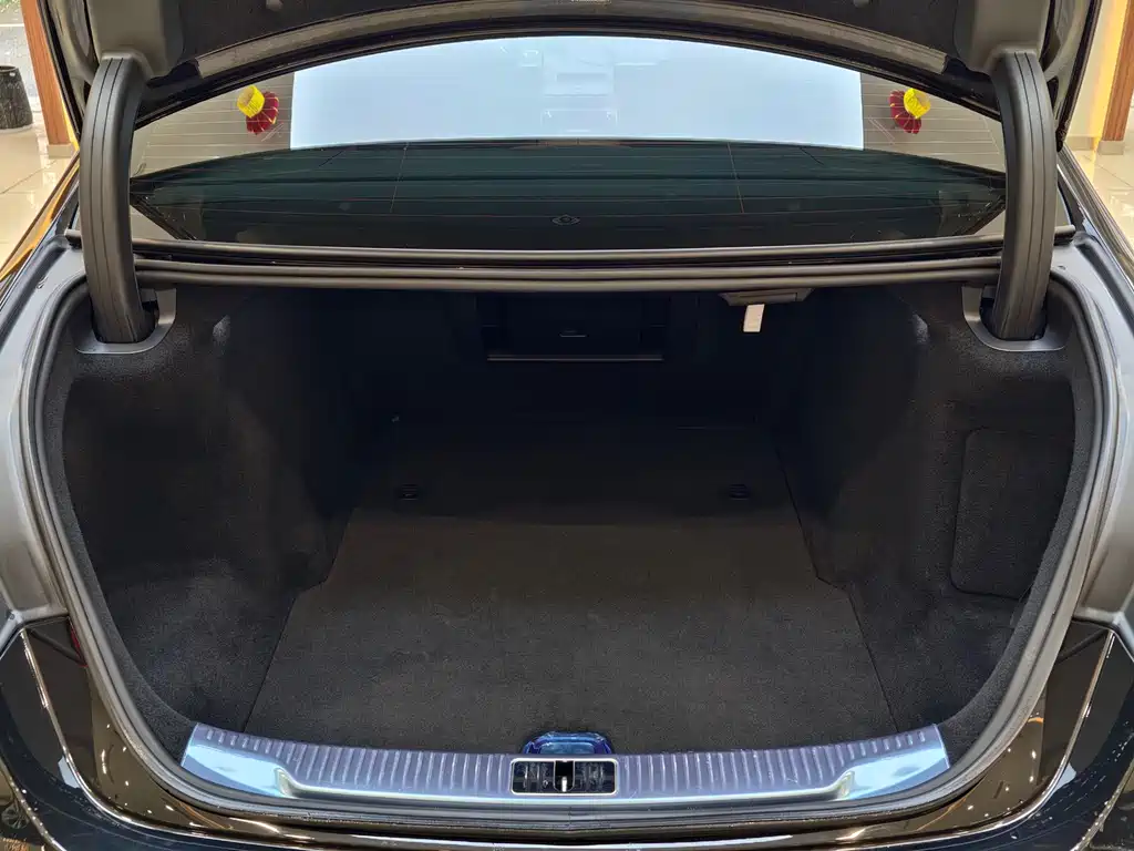 Maybach S-Class 2024 facelift S 480 4MATIC купить на сайте DeffCars