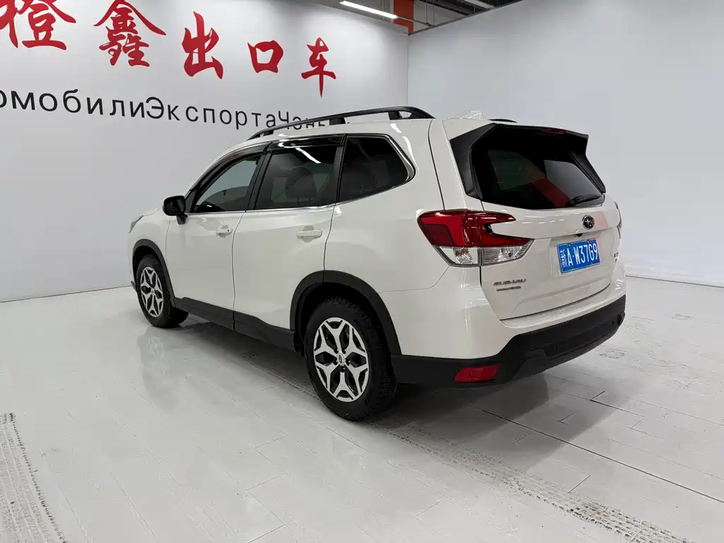 Forester 2022 2.0i AWD Deluxe Edition EyeSight купить на сайте DeffCars
