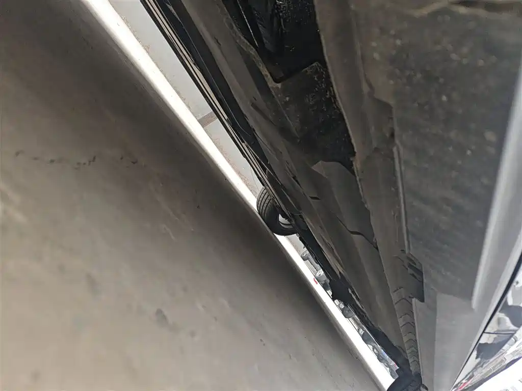Changan UNI-V 2022 1.5T premium model купить на сайте DeffCars