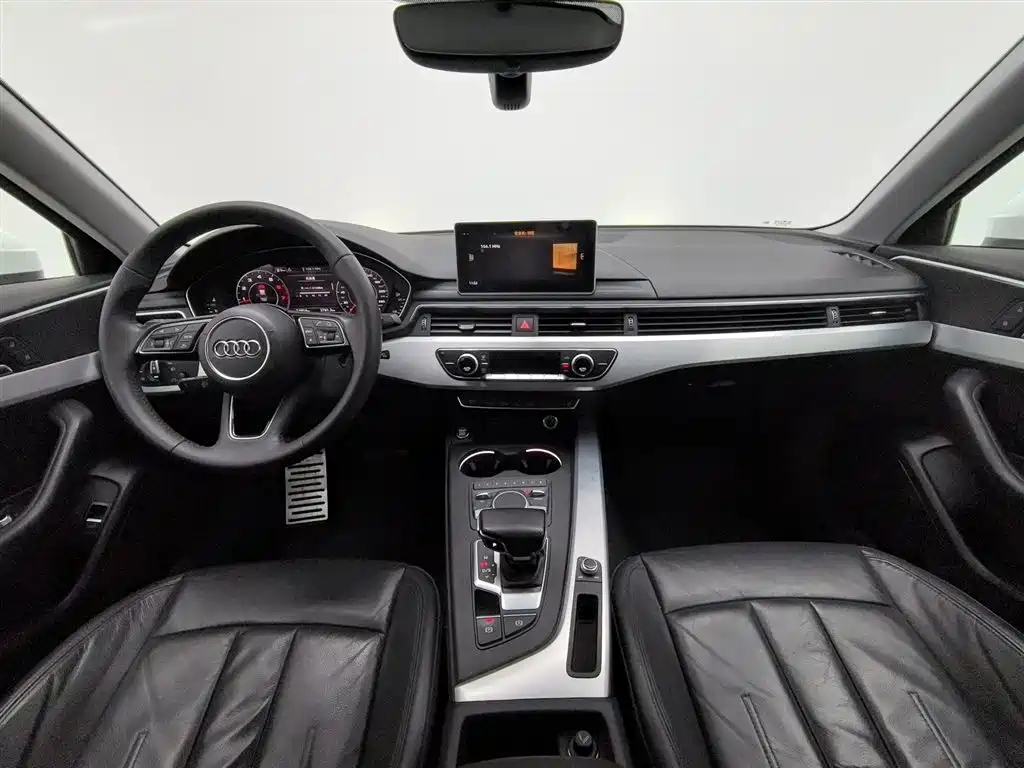 Audi A4L 2019 40 TFSI Fashion Type National V купить на сайте DeffCars