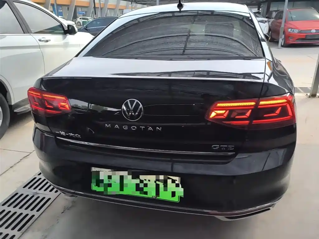 Magotan GTE plug-in hybrid 2022 GTE luxury model купить на сайте DeffCars
