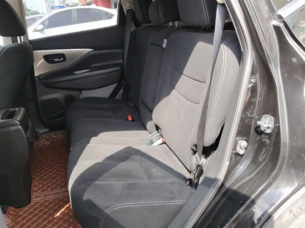 Loulan 2019 2.5L XE 2WD Elite Edition National VI купить на сайте DeffCars