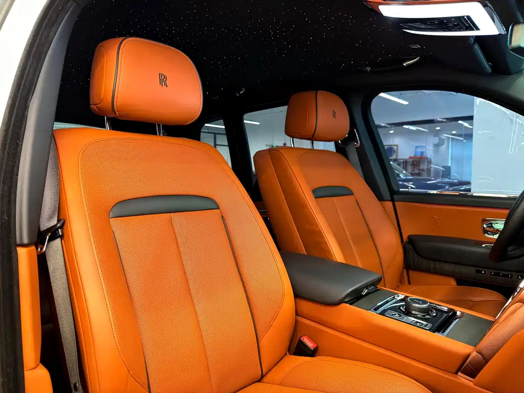 Cullinan 2018 four-seat version купить на сайте DeffCars