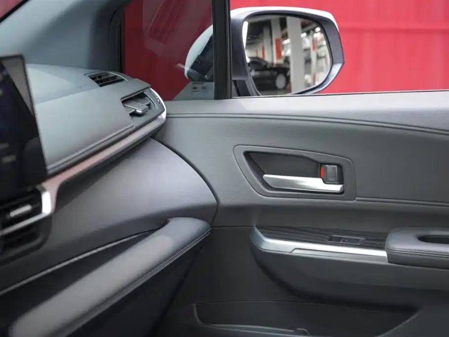 SIENNA 2021 2.5L Hybrid Premium Edition купить на сайте DeffCars