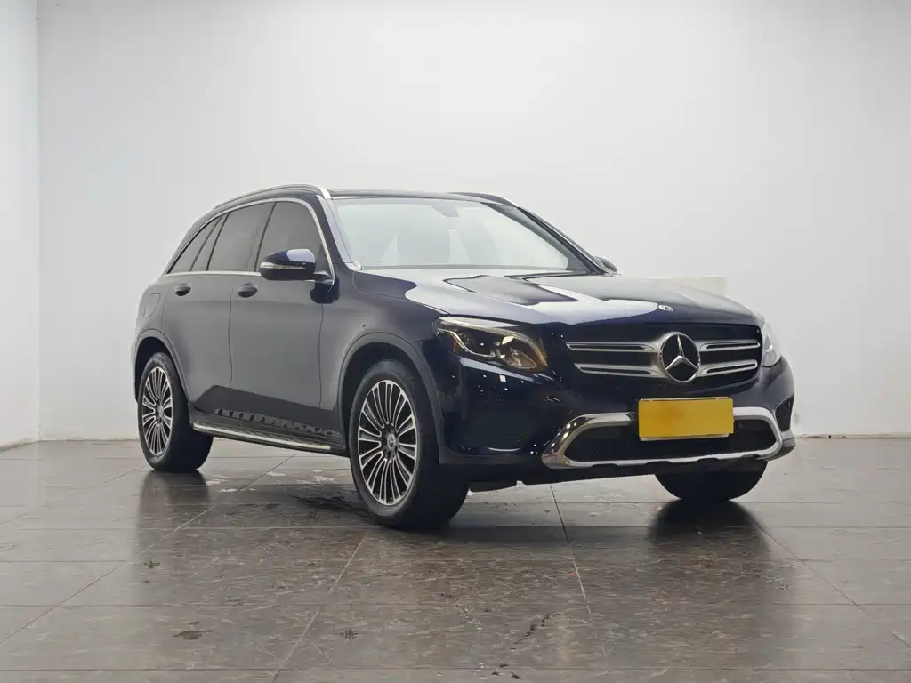 Mercedes GLC 2018 Amendment 200 4MATIC купить на сайте DeffCars