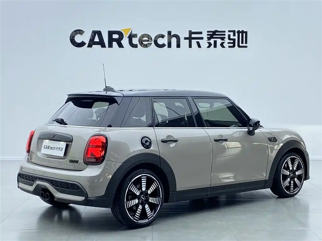 MINI 2023 2.0T COOPER S Artist Five-Door Edition купить на сайте DeffCars