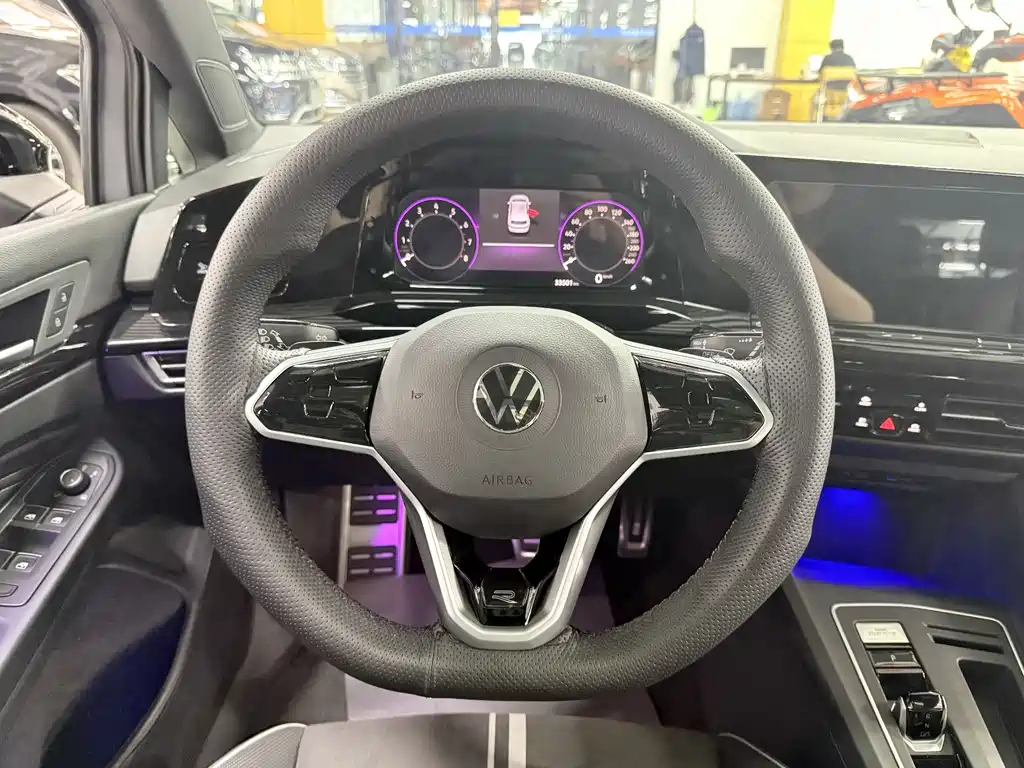 Golf 2023 280TSI DSG R-Line Lite купить на сайте DeffCars