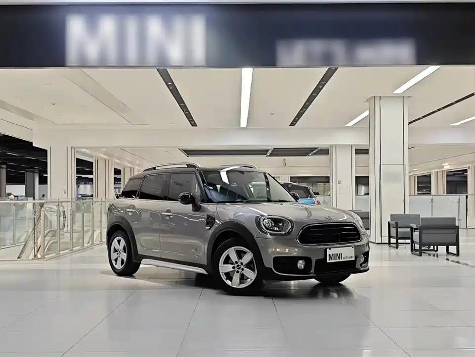 MINI COUNTRYMAN 2018 1.5T COOPER ALL4 Classic купить на сайте DeffCars