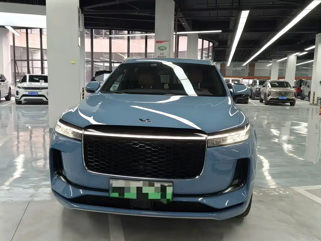 Ideal ONE 2021 extended range 6-seater version купить на сайте DeffCars