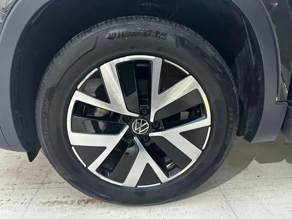 Tyron 2023 280TSI Deluxe Plus Advanced Edition купить на сайте DeffCars