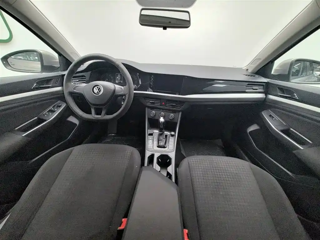 Bora 2021 1.5L automatic fashion smart connected version купить на сайте DeffCars