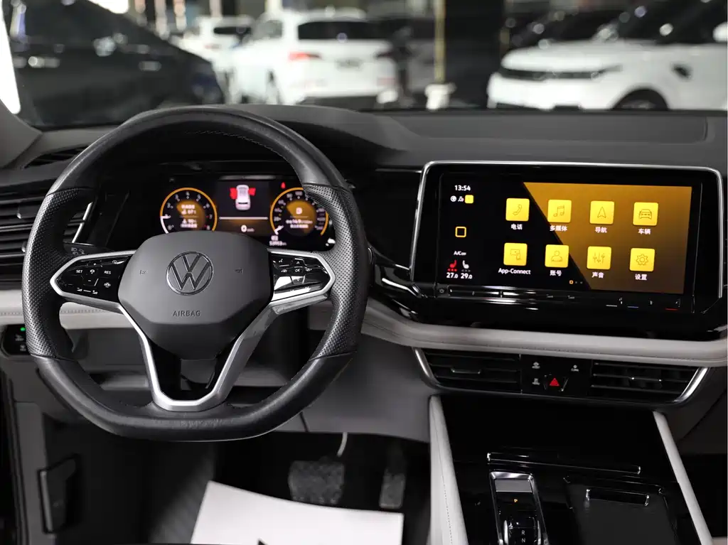 Touron 2022 380TSI four-wheel drive luxury version купить на сайте DeffCars