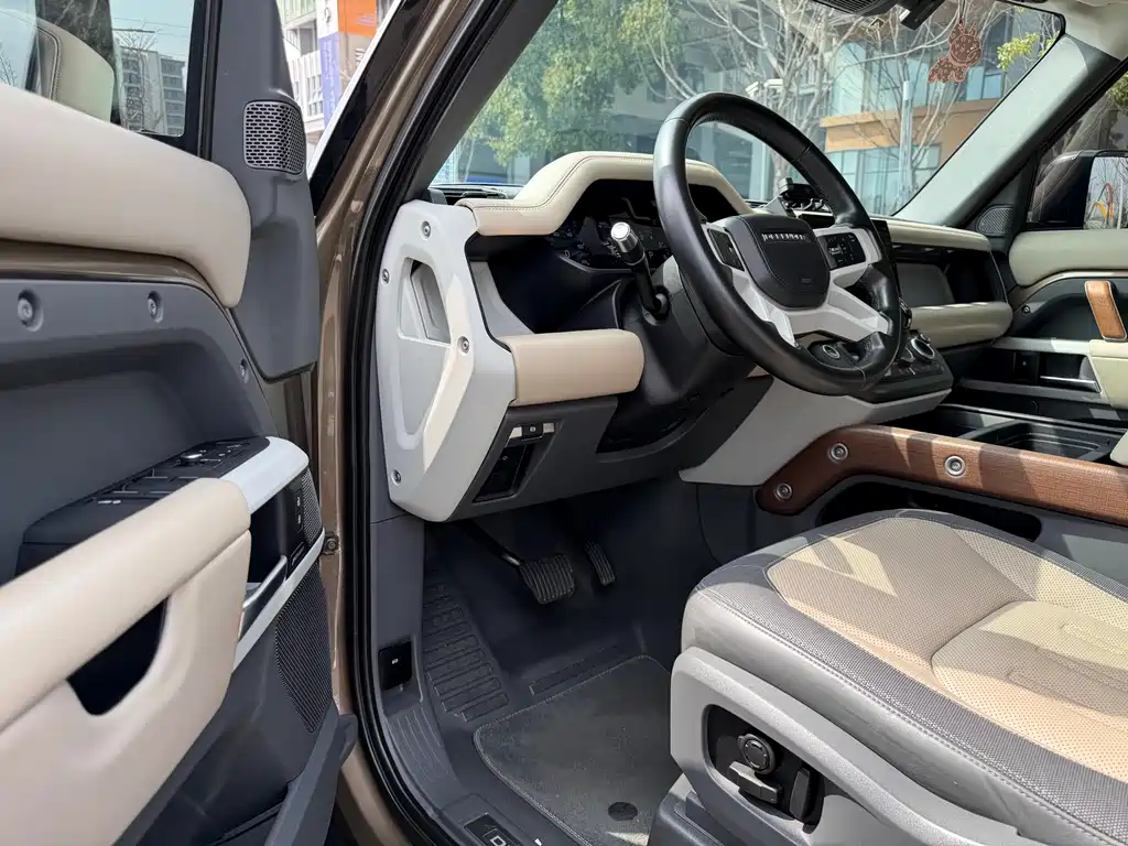 Land Rover Defender 2022 110 P400 X-DYNAMIC HSE купить на сайте DeffCars