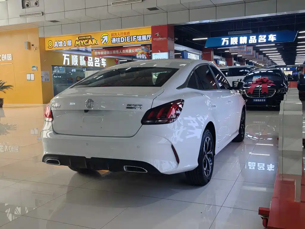 MG5 2023 180DVVT CVT Deluxe Edition купить на сайте DeffCars