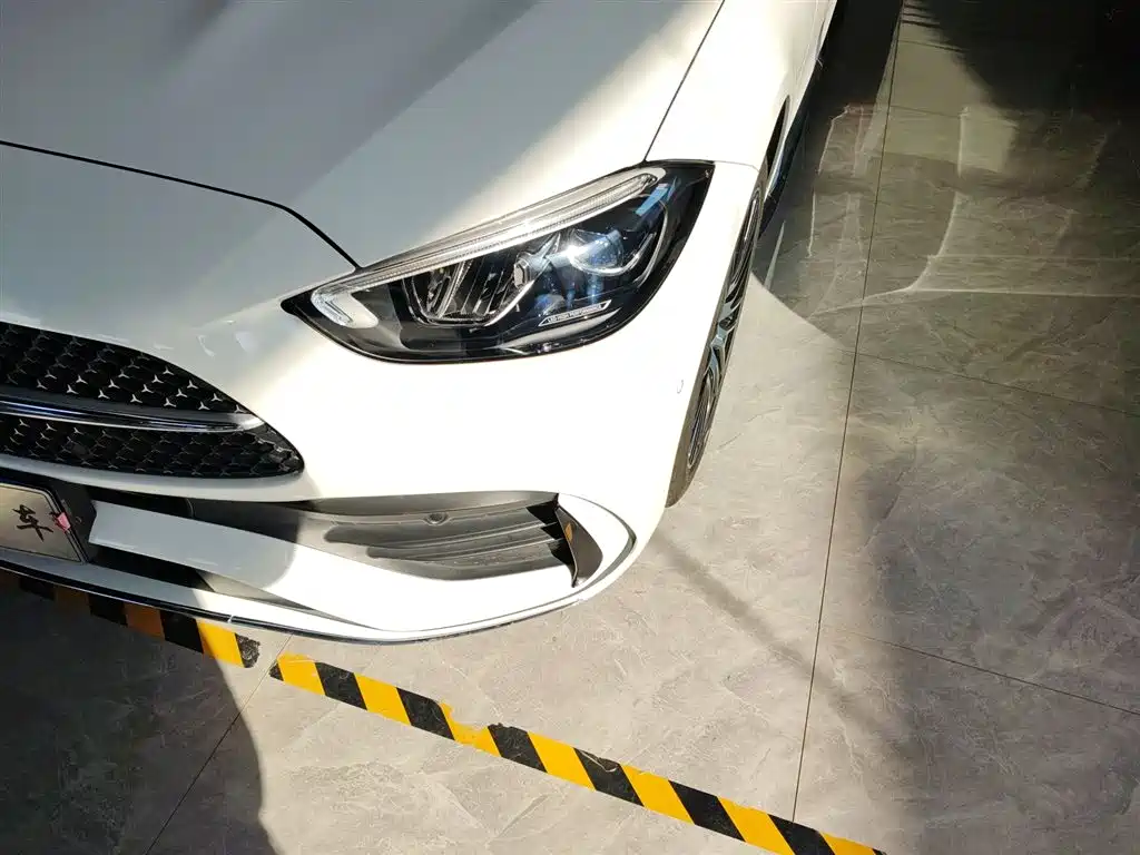Mercedes-Benz C-Class 2024 C 200 L Sports Edition купить на сайте DeffCars