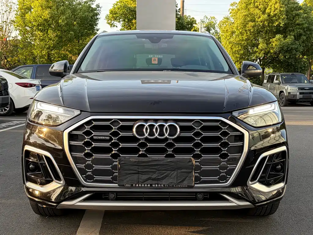 Audi Q5L 2022 40T luxury and dynamic model купить на сайте DeffCars