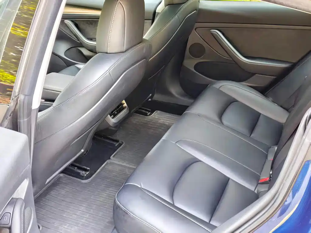 Model 3 2022 rear-wheel drive version купить на сайте DeffCars