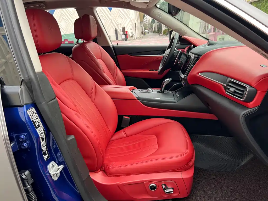 Levante 2021 3.0T Standard Edition купить на сайте DeffCars
