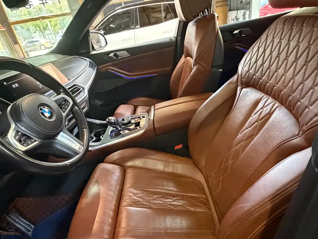 BMW X7 2021 xDrive40i Premium M Sport Kit купить на сайте DeffCars