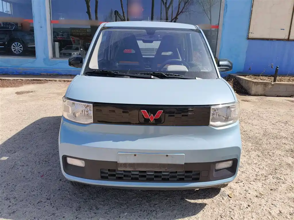 Hongguang MINIEV 2022 Relaxed Lithium Iron Phosphate купить на сайте DeffCars