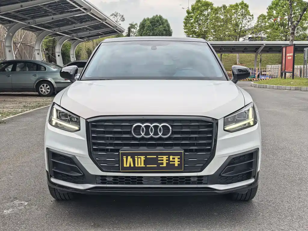 Audi Q2L 2021 35 TFSI fashionable and dynamic купить на сайте DeffCars