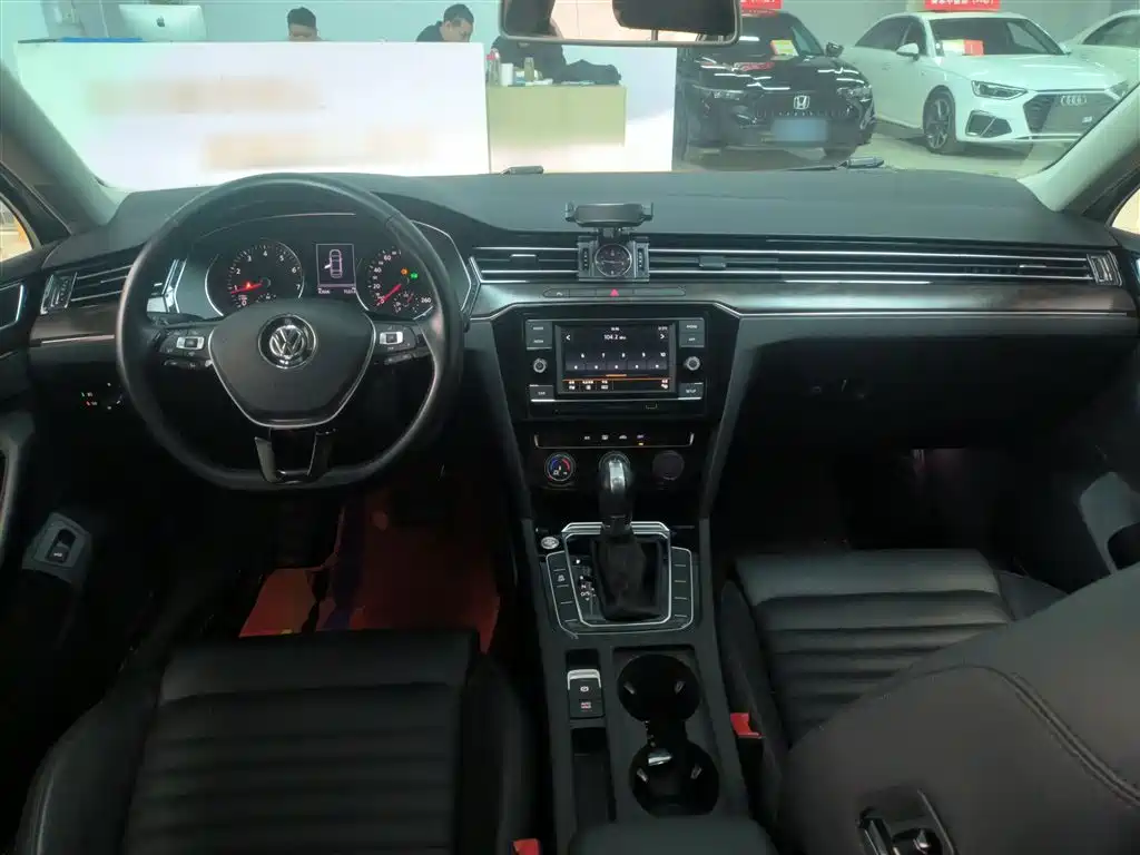 Magotan 2019 330TSI DSG leading model National VI купить на сайте DeffCars