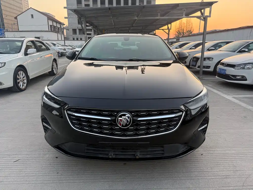 Regal 2020 552T Elite купить на сайте DeffCars