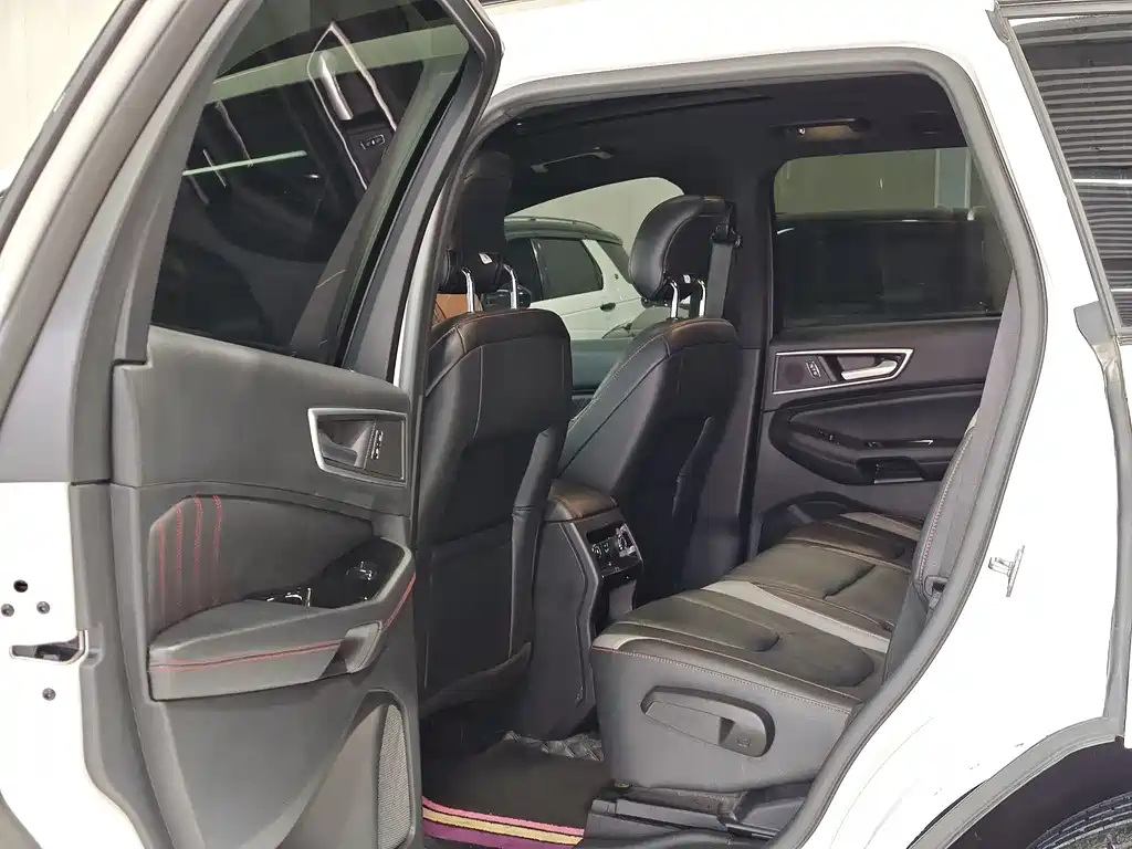 Ruijie 2020 EcoBoost 245 four-wheel drive ST-Line 7-seater купить на сайте DeffCars