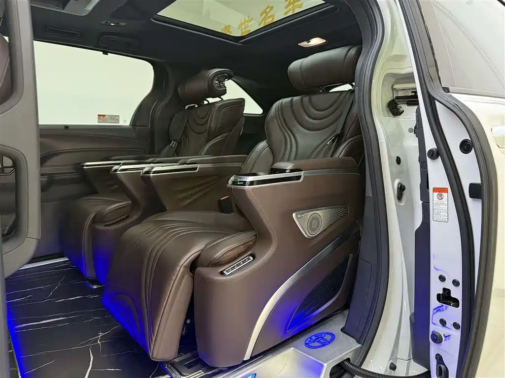 Grevia 2023 2.5L Hybrid Flagship VIP Edition купить на сайте DeffCars