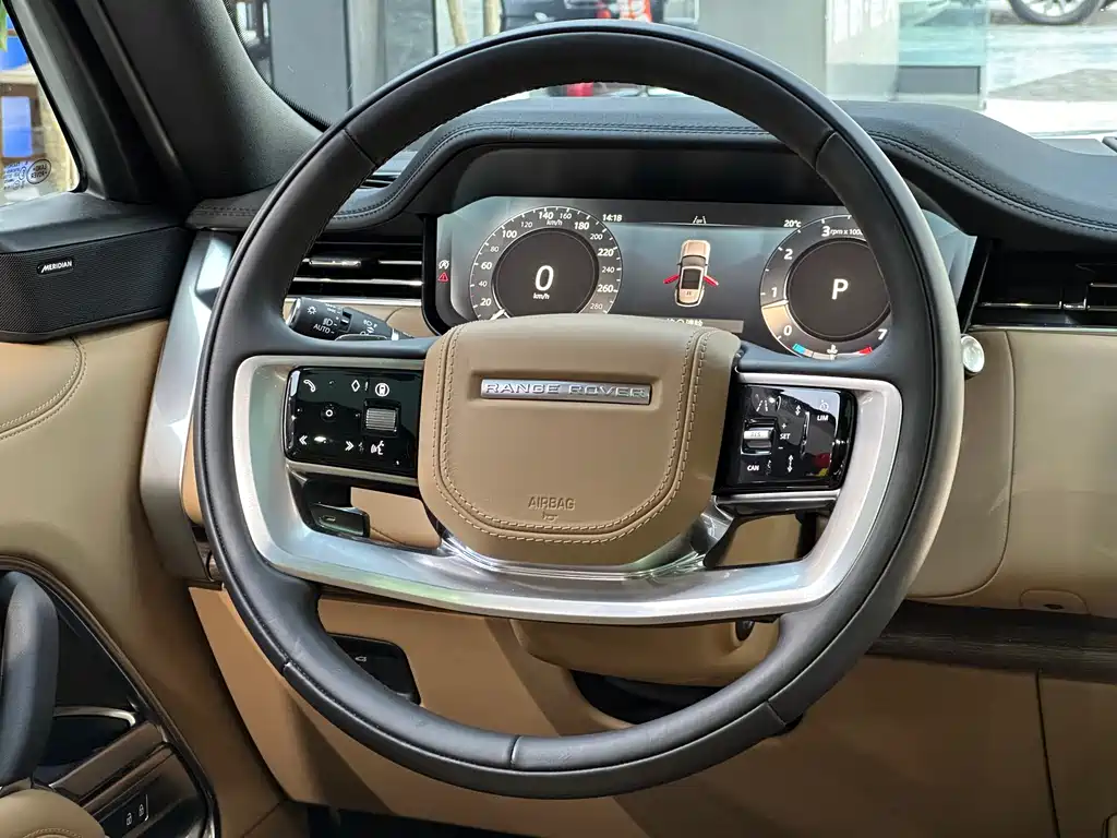 Range Rover 2025 3.0 L6 400PS Extended Edition купить на сайте DeffCars