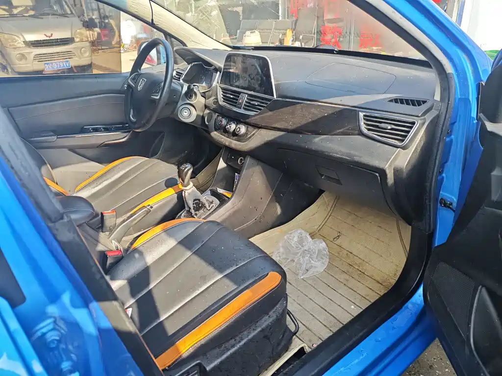 Baojun 310 2016 1.2L manual luxury model купить на сайте DeffCars