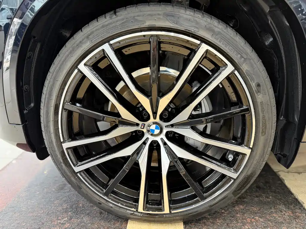 BMW X5 2022 facelift xDrive 40Li M sports package купить на сайте DeffCars
