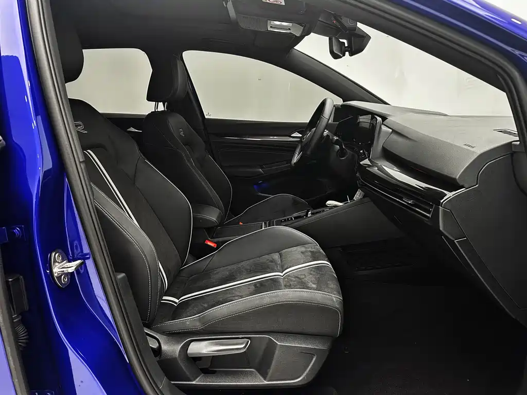 Golf 2021 280TSI DSG R-Line купить на сайте DeffCars