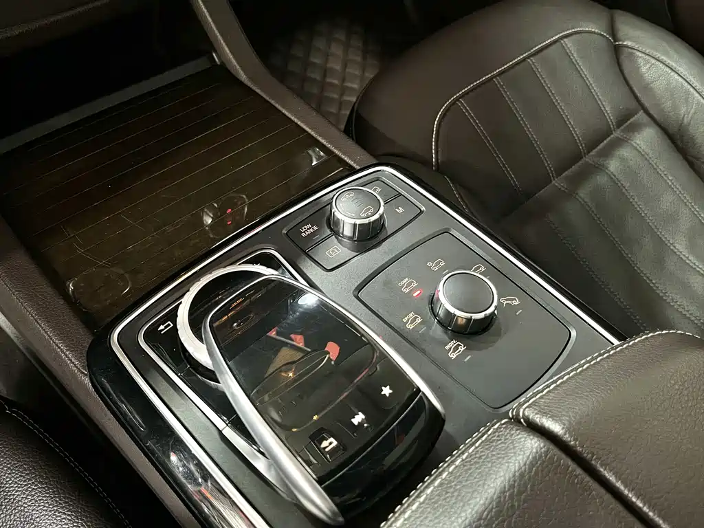 Mercedes-Benz GLS 2018 GLS 400 4MATIC Dynamic купить на сайте DeffCars