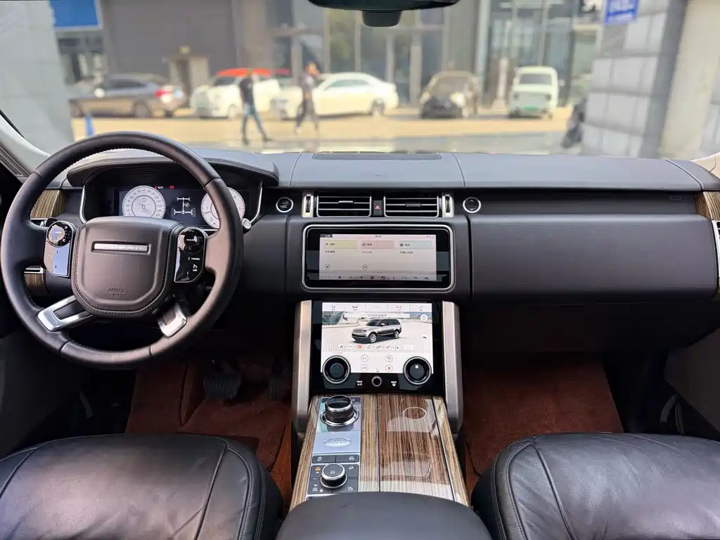 Range Rover 2018 3.0 SC V6 Vogue Edition купить на сайте DeffCars