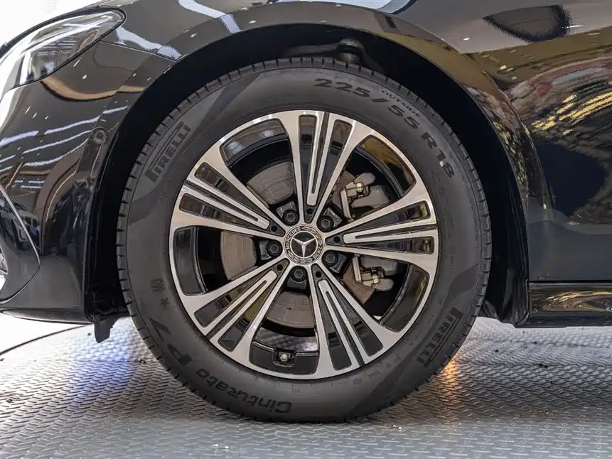 Mercedes-Benz E-Class 2024 E 260 L Sports купить на сайте DeffCars
