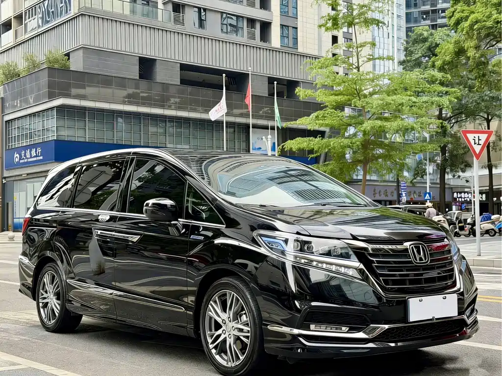 Alison 2019 2.0L Hybrid Deluxe Edition купить на сайте DeffCars