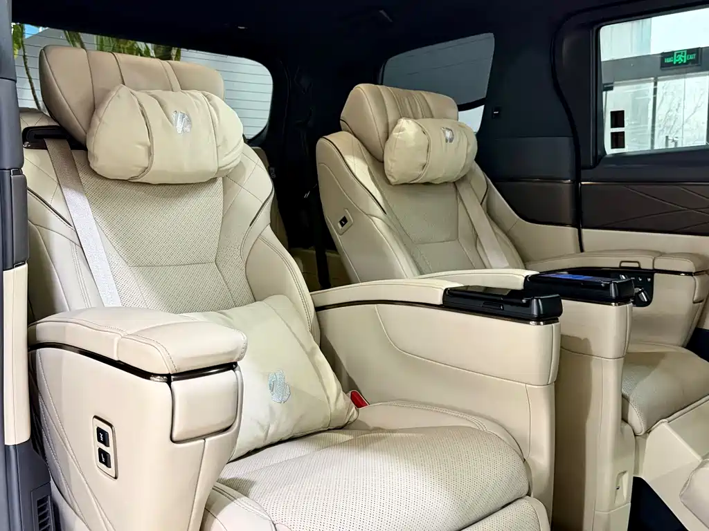 Alfa 2025 Shuangqing 2.5L Premium Gold Edition купить на сайте DeffCars