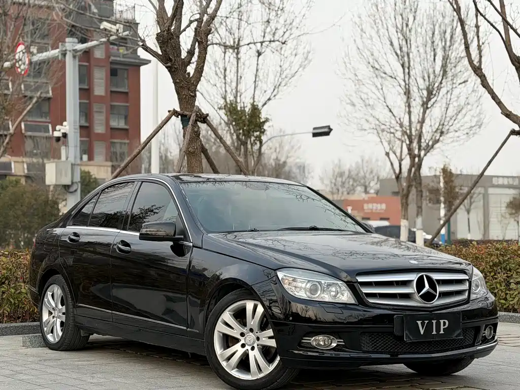 Mercedes-Benz C-Class 2010 C 200 CGI Fashion Model купить на сайте DeffCars