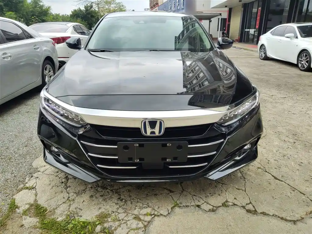 Accord 2022 Sharp Hybrid 2.0L Sharp Collar Edition купить на сайте DeffCars