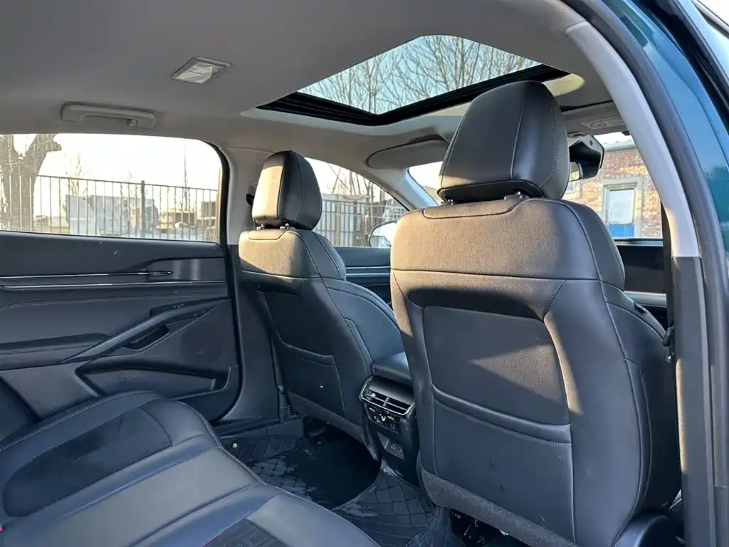 Mondeo 2023 EcoBoost 180 Luxury купить на сайте DeffCars