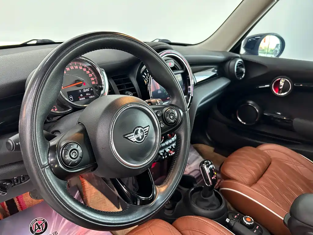 MINI 2019 1.5T COOPER Artist купить на сайте DeffCars