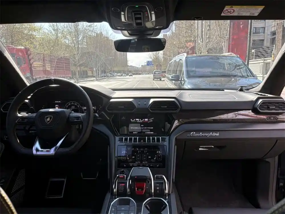 Urus 2021 4.0T V8 купить на сайте DeffCars